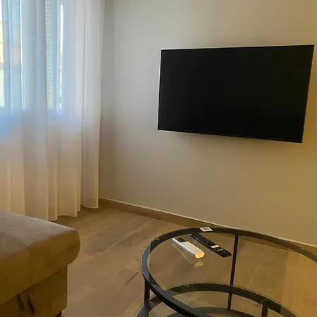 Lägenhet Kostas Lux Corfu (city)